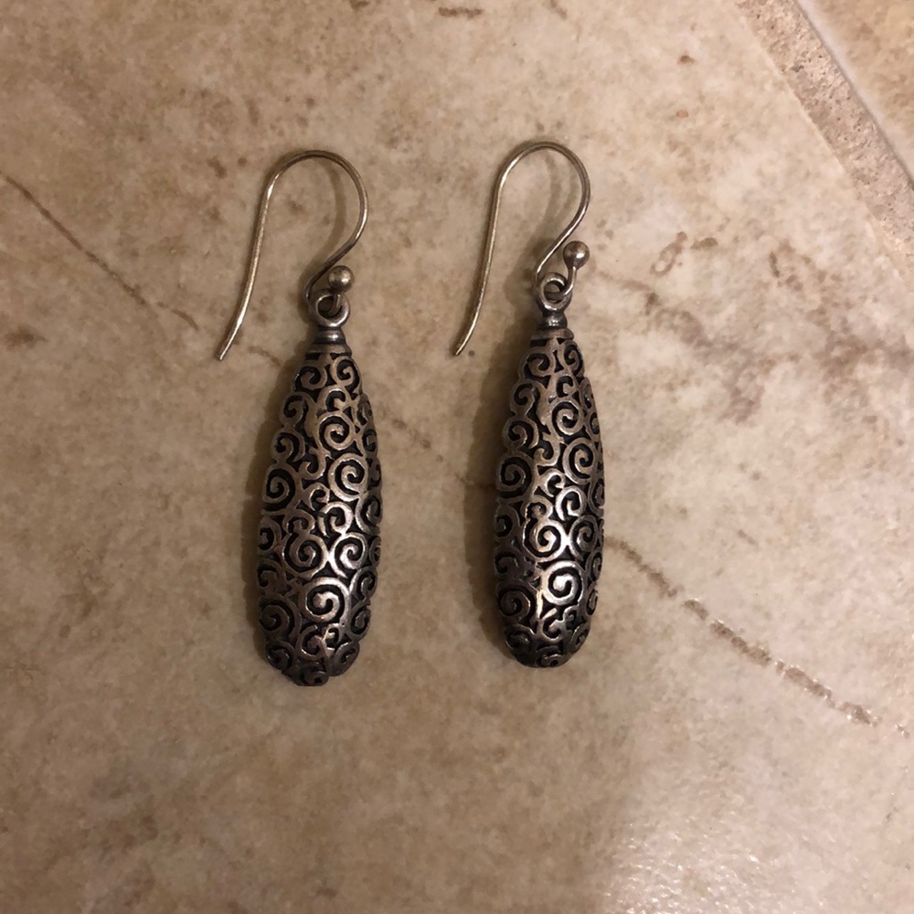 Lucky brand dangling earrings